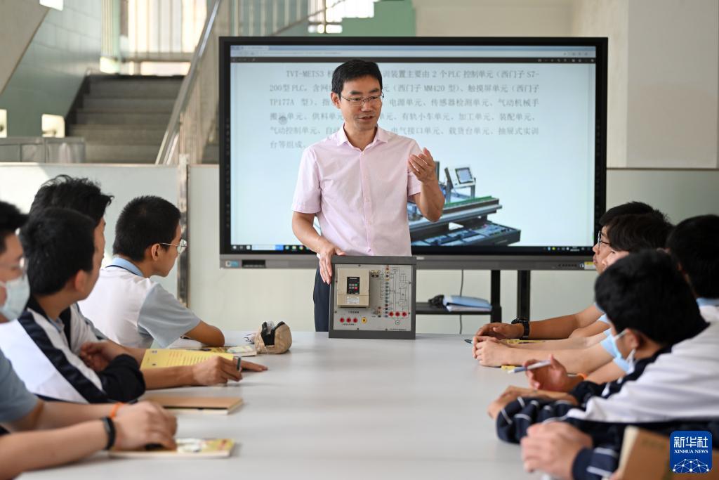 玩呗棋牌官网免费